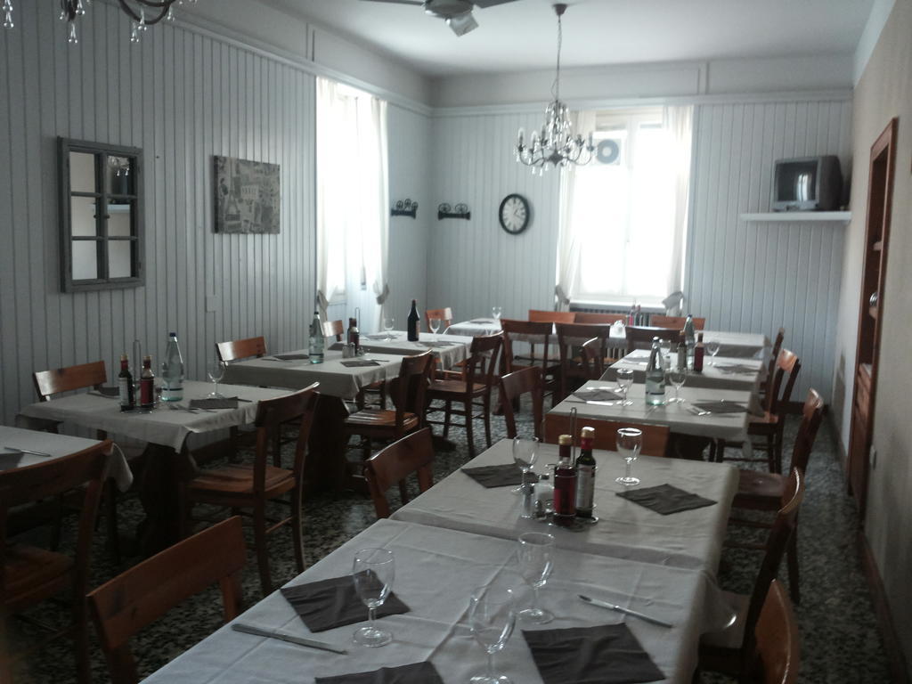Albergo Il Gembro Sondrio Luaran gambar
